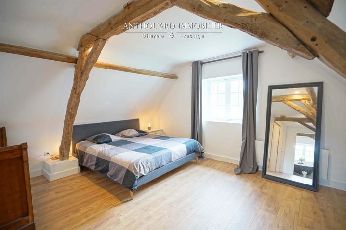 Image No.34-6 Bed House for sale