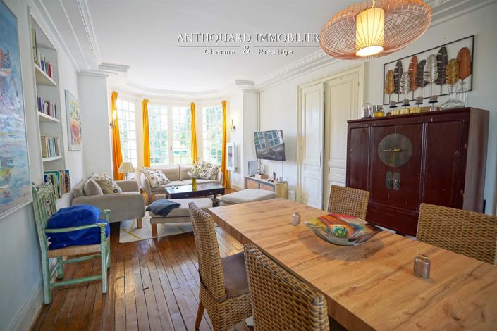 Image No.19-6 Bed House for sale