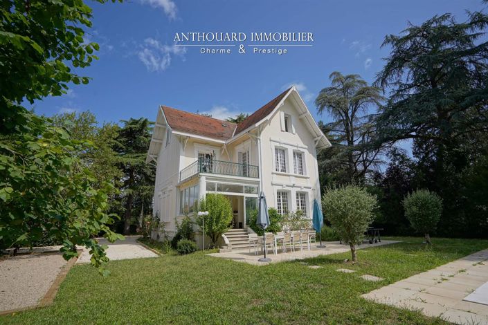 Image No.3-6 Bed House for sale