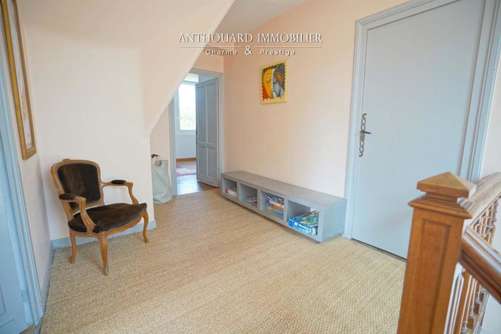 Image No.38-6 Bed House for sale