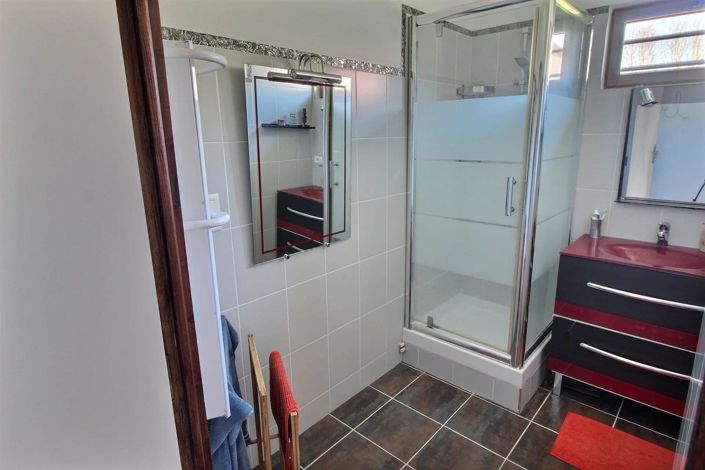 Image No.15-3 Bed House for sale