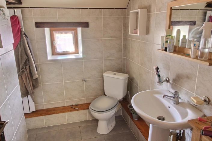 Image No.22-3 Bed House for sale