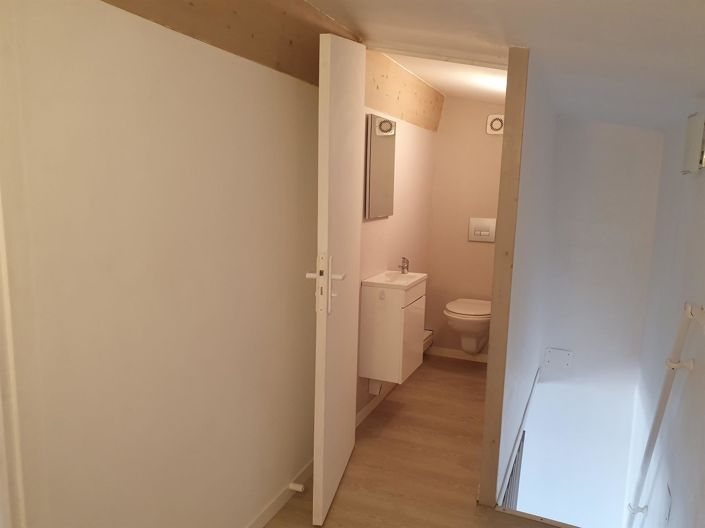 Image No.27-4 Bed House for sale