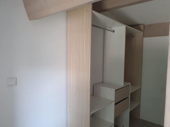 Image No.28-4 Bed House for sale