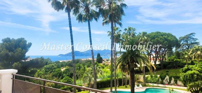 Image No.9-3 Bed Apartment for sale