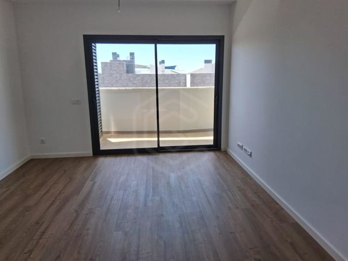 Image No.31-1 Bed Apartment for sale