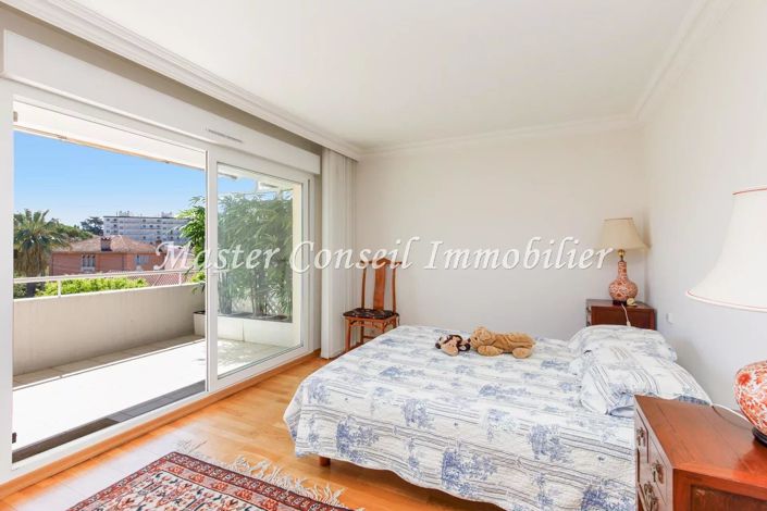 Image No.6-Appartement de 3 chambres à vendre à Cannes