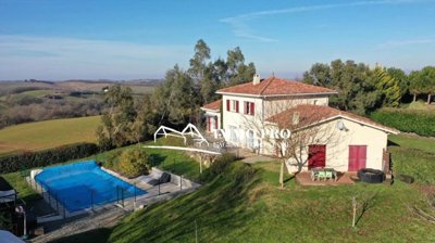 1 - Samatan, House