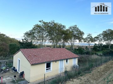 1 - Saint-Julia, Maison