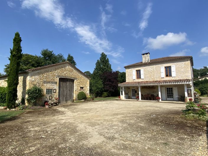 Image No.1-3 Bed House for sale