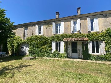 1 - Cadillac, House