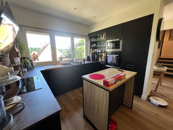 Image No.10-4 Bed House for sale