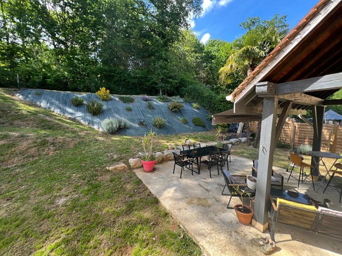 Image No.5-4 Bed House for sale