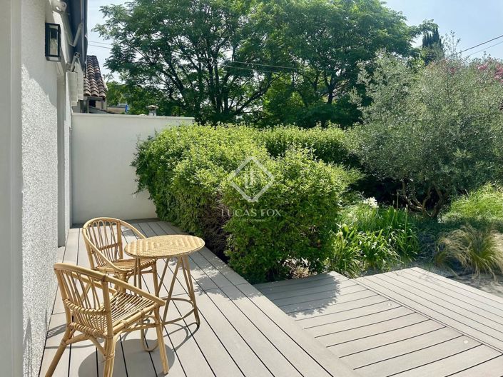 Image No.4-2 Bed House for sale