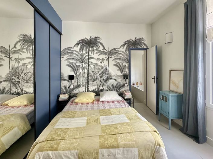 Image No.8-2 Bed House for sale