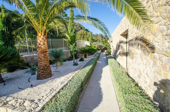 Image No.22-7 Bed House for sale