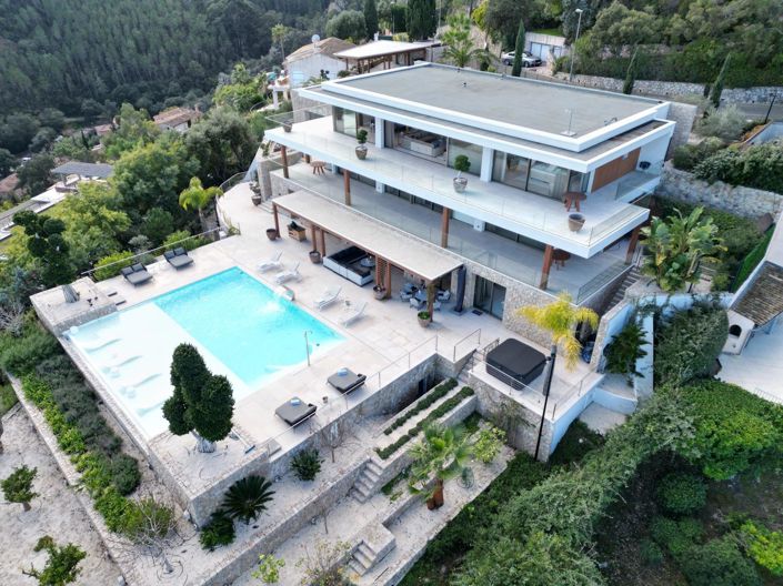 Image No.23-7 Bed House for sale