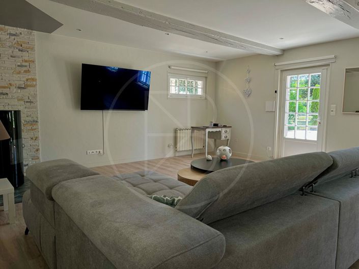 Image No.5-3 Bed House for sale