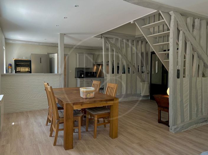 Image No.6-3 Bed House for sale