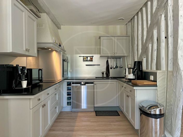 Image No.7-3 Bed House for sale