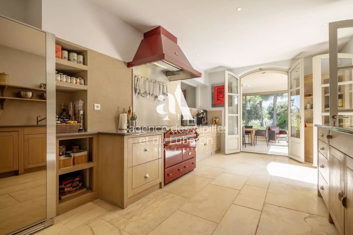 Image No.17-Maison de 6 chambres à vendre à Les Baux-de-Provence