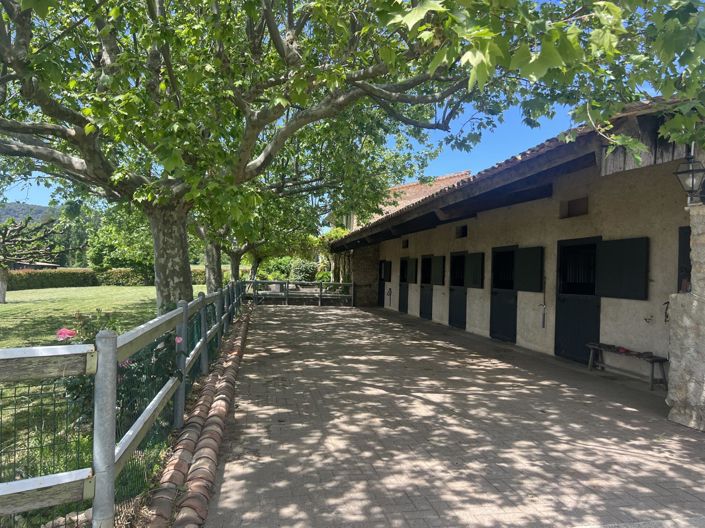 Image No.4-2 Bed House for sale