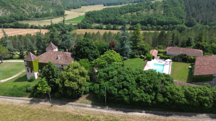 Image No.107-9 Bed Property for sale