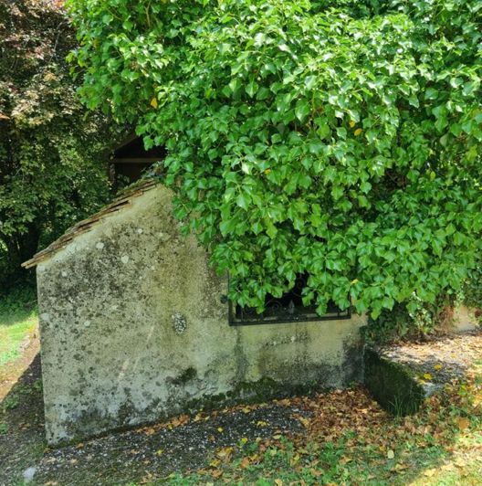 Image No.11-9 Bed Property for sale