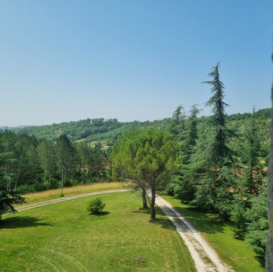 Image No.37-9 Bed Property for sale