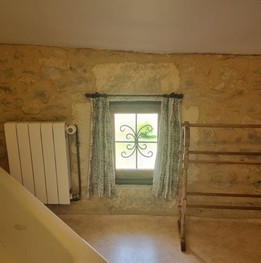 Image No.77-9 Bed Property for sale