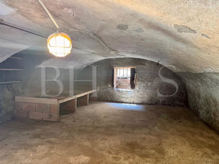 Image No.3-2 Bed House for sale