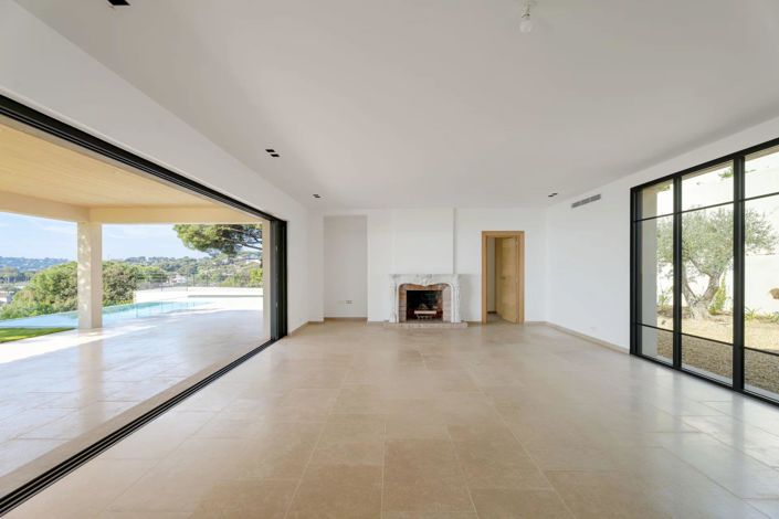 Image No.9-4 Bed House for sale