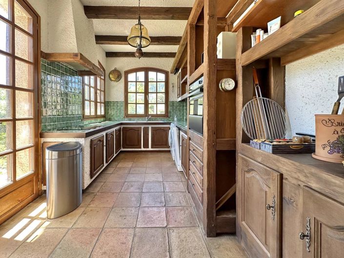 Image No.7-4 Bed House for sale