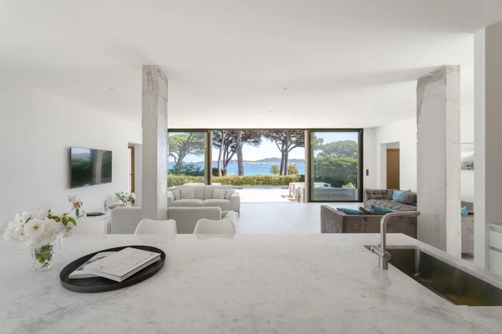 Image No.13-5 Bed House for sale