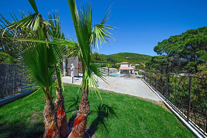 Image No.32-5 Bed House for sale