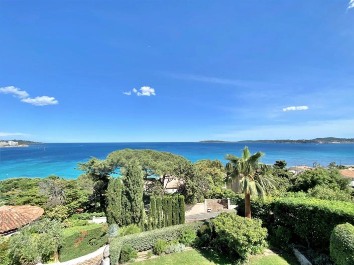 Image No.17-5 Bed House for sale