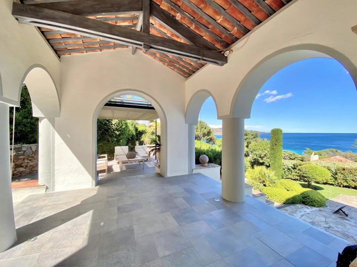 Image No.3-5 Bed House for sale