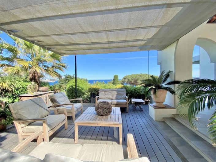 Image No.4-5 Bed House for sale