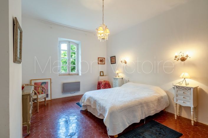 Image No.21-Maison de 5 chambres à vendre à L'Isle-sur-la-Sorgue