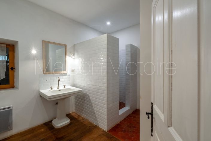 Image No.23-Maison de 5 chambres à vendre à L'Isle-sur-la-Sorgue