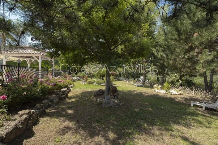 Image No.20-4 Bed House for sale