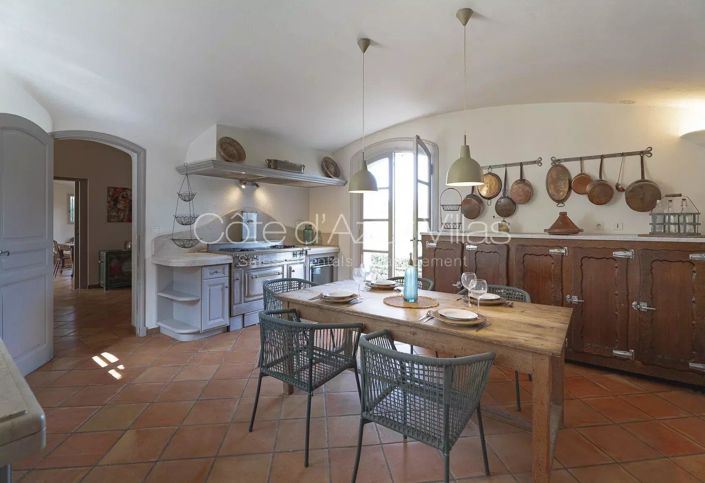 Image No.7-4 Bed House for sale