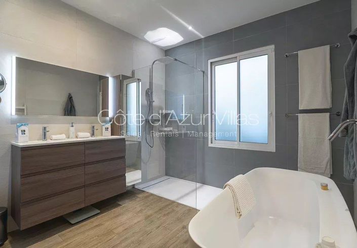 Image No.11-Maison de 5 chambres à vendre à Valbonne