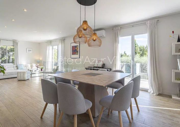 Image No.7-Maison de 5 chambres à vendre à Valbonne