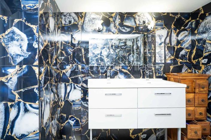 Image No.12-4 Bed House for sale