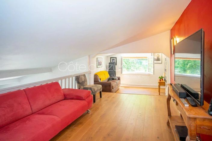 Image No.13-4 Bed House for sale