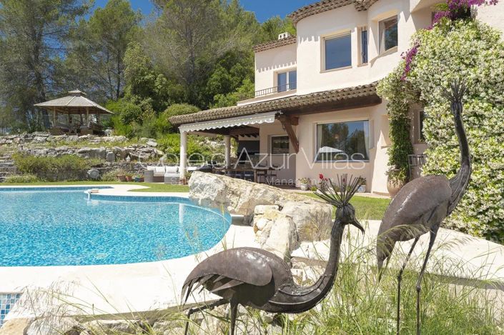 Image No.16-6 Bed House for sale