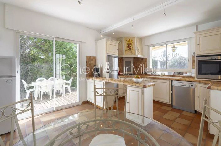 Image No.10-Maison de 5 chambres à vendre à Roquefort-les-Pins