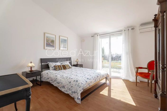 Image No.12-Maison de 5 chambres à vendre à Roquefort-les-Pins