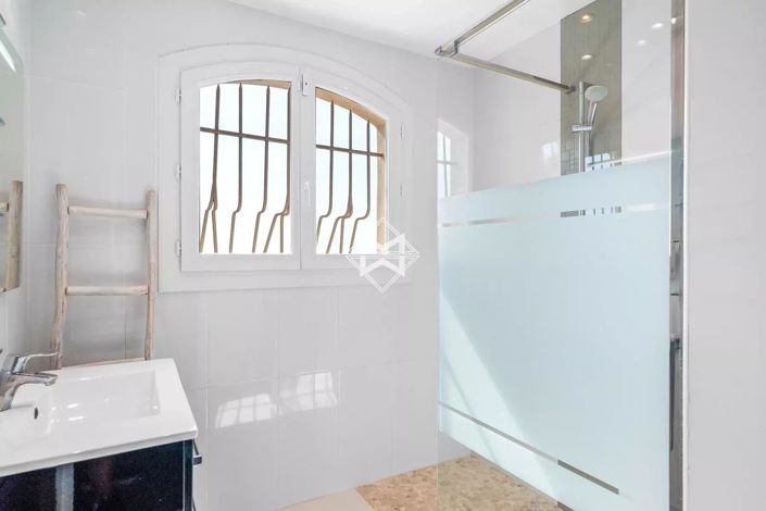 Image No.8-Maison de 3 chambres à vendre à Théoule-sur-Mer